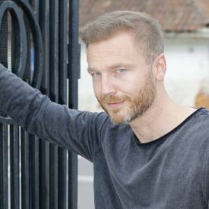 "M jak miłość". Miłosna scena Andrzeja i Magdy okiem Krystiana Wieczorka. Tak skomentował serialowe zbliżenie! 