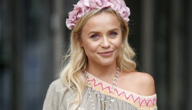 Anna Skura nago. "Nasze blizny opowiadają nasze historie" [18+]