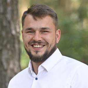 Artur z "RszŻ" zmienił status na Facebooku. Ma już nową dziewczynę?