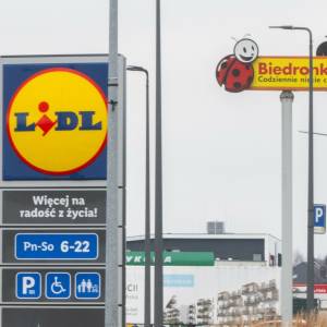 UOKiK weźmie Biedronkę pod lupę? Klienci skarżą się na kampanię SMS