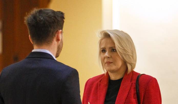 Dramat w serialu "Pierwsza miłość". Kacper umrze po nieudanej operacji? [SPOILER]