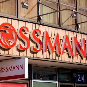 2+2 w Rossmannie. Lubiana akcja powraca. Jakie produkty tym razem w promocji?