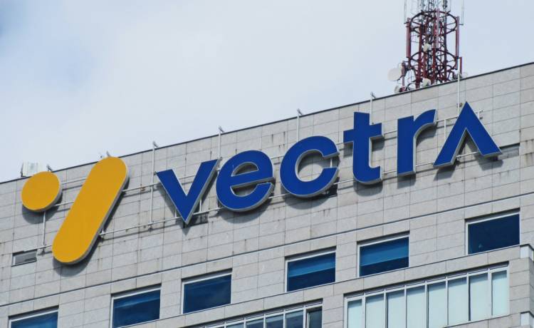 Vectra, fot. Marek BAZAK/East News