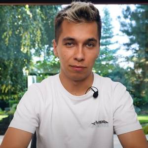 Friz omal nie utopił się na wakacjach. Wszystko zarejestrowała kamera [WIDEO]