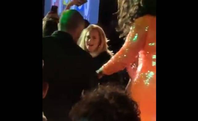 Jennifer Lawrence i Adele zrobiły furorę w nowojorskim klubie. Zobacz, jak się bawiły [WIDEO]