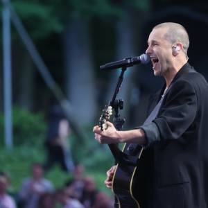 Jest gwiazdą muzyki, a teraz poprowadzi „Dzień dobry TVN”. Szokujące wieści 