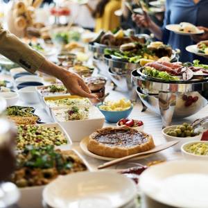 Zaprosiła teściów na lunch. Niedługo później zmarli