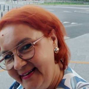 Dystans czy brak odpowiedzialności? Wakacyjne kadry Izy i Joachima z "Gogglebox" podzieliły internautów [FOTO]