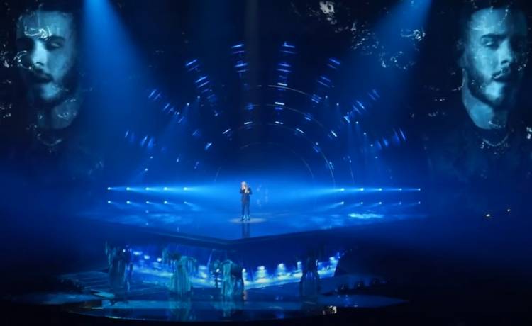 Eurowizja 2022. Krystian Ochman wystąpił przed jurorami. Czy zobaczymy go w finale? [WIDEO]