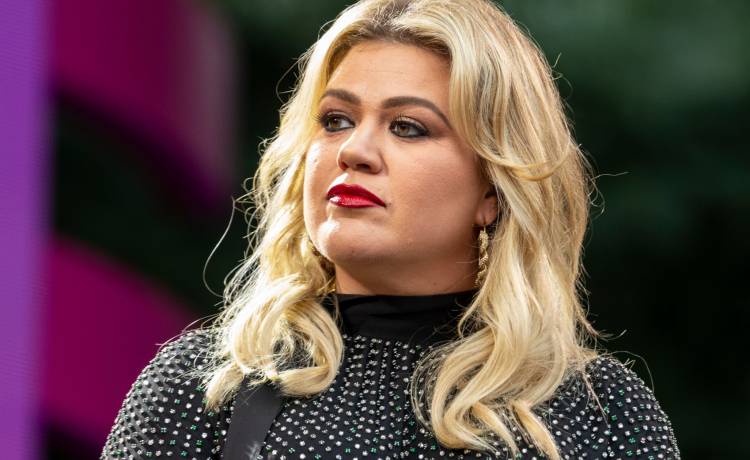 Kelly Clarkson będzie płacić alimenty byłemu mężowi. Kwota przyprawia o zawrót głowy!