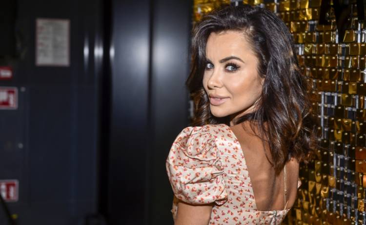 Natalia Siwiec nago! Modelka rozpala wyobraźnię na śmiałych kadrach spod prysznica