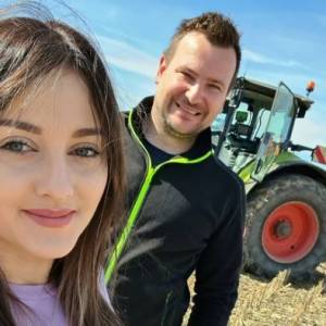 Anna Bardowska z "Rolnik szuka żony" zwróciła się do nieznajomych. Zaprosiła ich do domu! Wszystko wyjaśniła w sieci           