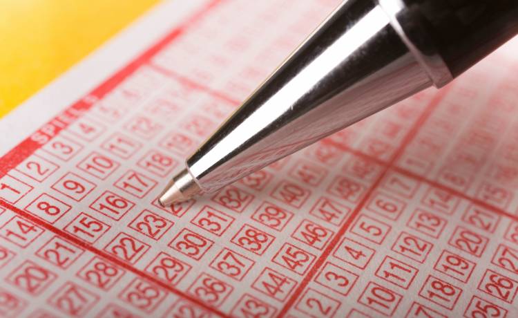 W losowaniu Lotto padły dwie szóstki! Kwota dla zwycięzców robi wrażenie