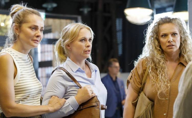 Kadr z serialu „Przyjaciółki”, fot. AKPA/Gałązka