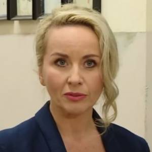 Kłosek siała postrach w "Szkole". Nie uwierzycie, jak miłą osobą jest grająca ją aktorka [FOTO]