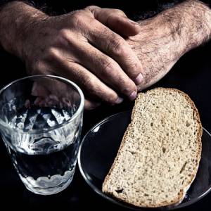 Czy w Wielką Sobotę należy pościć?