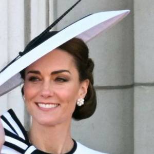 Tak księżna Kate opiekowała się dziećmi podczas parady w Londynie. Wszystko się nagrało! 