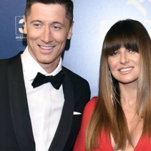 Anna i Robert Lewandowscy na Gali Mistrzów Sportu. Ciążowy brzuszek trenerki coraz bardziej widoczny