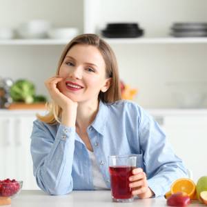 Co pić, żeby oczyścić nerki? Ten owoc warto wprowadzić do codziennej diety