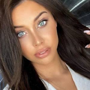 Magda z "Love Island"w koronkowym body odważnie odsłania ciało. "Eksplozja piękna" - komentują internauci             