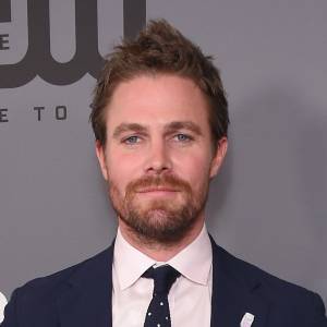 Popularny serial powraca w nowej odsłonie. Gwiazdor "Arrow" w roli głównej