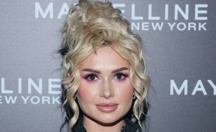 Wersow zaskoczyła fryzurą "na chłopaka"! Fani w szoku. Jest nie do poznania [FOTO]