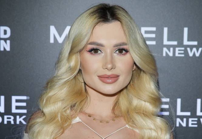 Wersow pokazała, jak karmi córkę piersią. "Nie narzekam na nieprzespane noce" [FOTO]