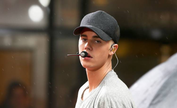 Justin Bieber po latach wraca z solowym utworem! Szykuje się nowa płyta?                                        
