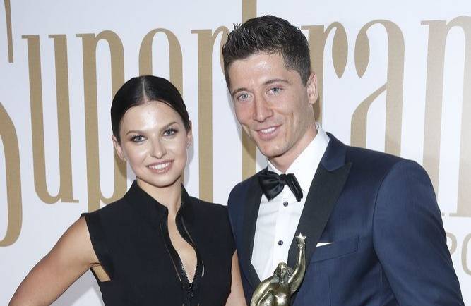 Ania i Robert Lewandowscy pokazali wyjątkową sesję. Zdjęcia zrobiła Klara!    