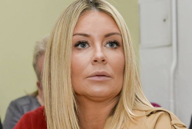 Małgorzata Rozenek eksponuje pośladki. Retusz czy nie retusz - oto jest pytanie [FOTO]