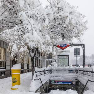 Atak zimy w Madrycie. To największa śnieżyca od 50 lat! [WIDEO]