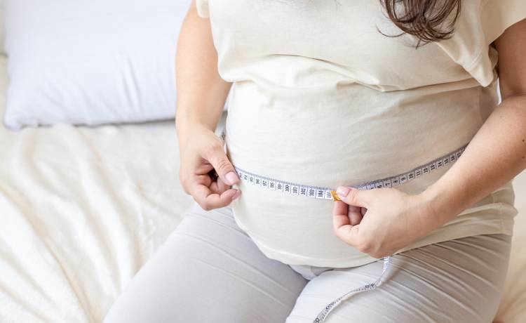 Ważyła 140 kg. Pozbyła się ponad połowy masy ciała. Pokazała jak wygląda jej skóra [WIDEO]