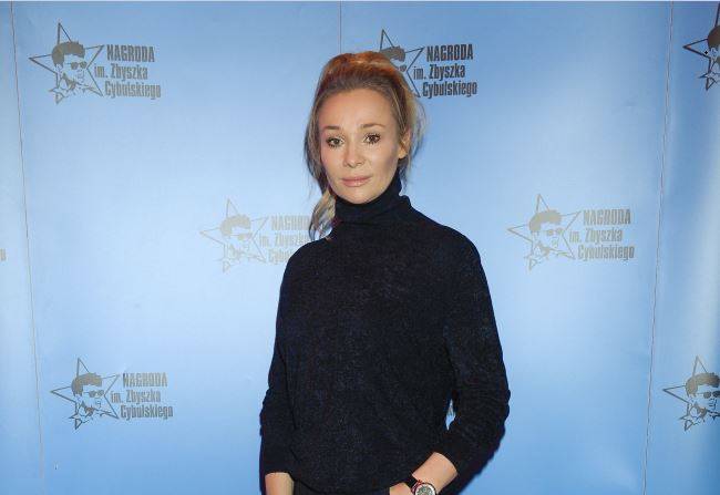 Sonia Bohosiewicz narysowała pisankę na chodniku. Niespodzianką dla dziadka zainteresowała się policja