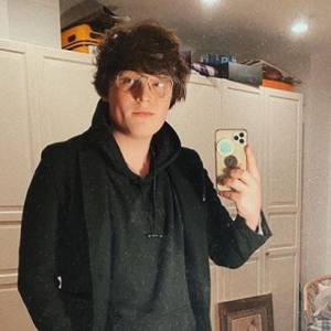 Polski youtuber miał poważny wypadek. Przestrzega fanów przed niezakładaniem kasku rowerowego