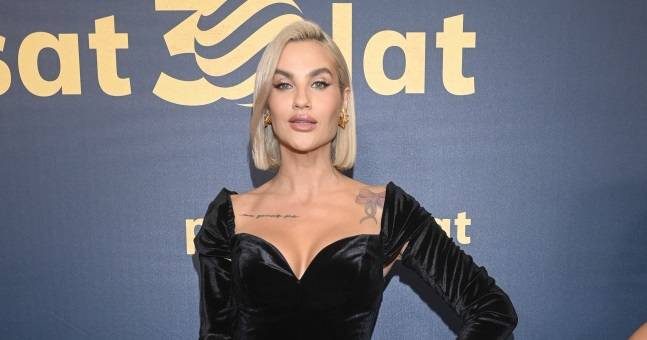 Karolina Gilon i ślub? Pod zdjęciami modelki w białej sukni zawrzało! 