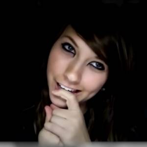 Pamiętacie pierwszą internetową gwiazdę - Boxxy? Była królową 4chana i serwisu YouTube. Co robi dziś?