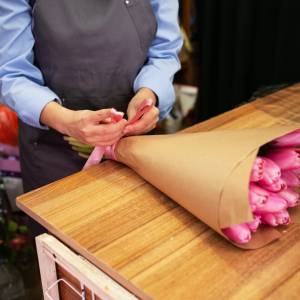 Dzień Kobiet 2025. Najlepsze życzenia, które rozgrzeją serca!