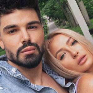 Monika i Paweł z "Love Island" nago na odważnych zdjęciach. "Fajnie godzić się w wannie"