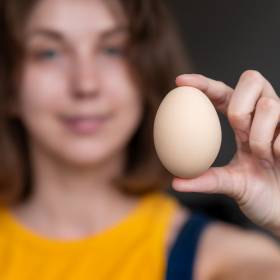 Jesz codziennie jajka? Tak wpływają na wątrobę, trzustkę i serce