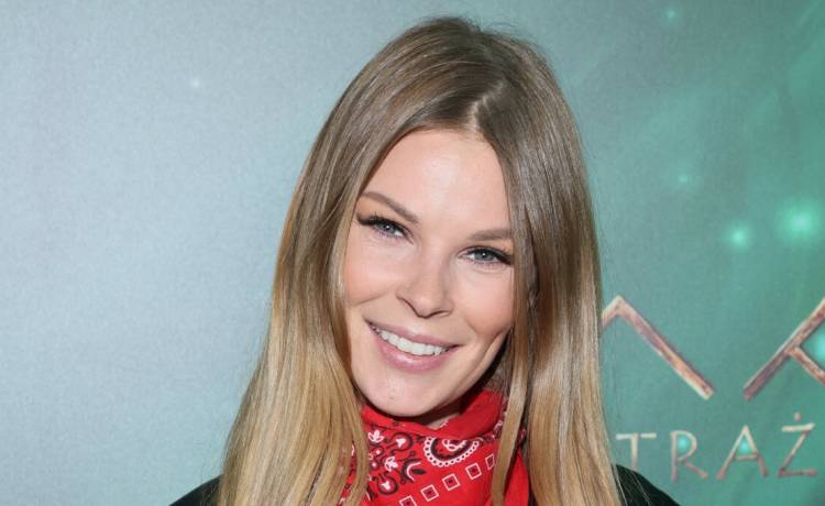 Małgorzata Tomaszewska wrzuciła zdjęcia zrobione zaraz po porodzie. "Trwał dwie godziny" [FOTO]