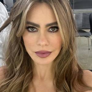 50-letnia Sofia Vergara świętuje urodziny 103-letniej cioci. "Widać już, skąd ma dobre geny!"  [WIDEO]