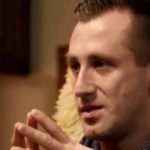 "Ośmiu Wspaniałych", odcinek 5. Jeden z uczestników w poruszającym wyznaniu. Pogodził się z ojcem tuż przed jego śmiercią!