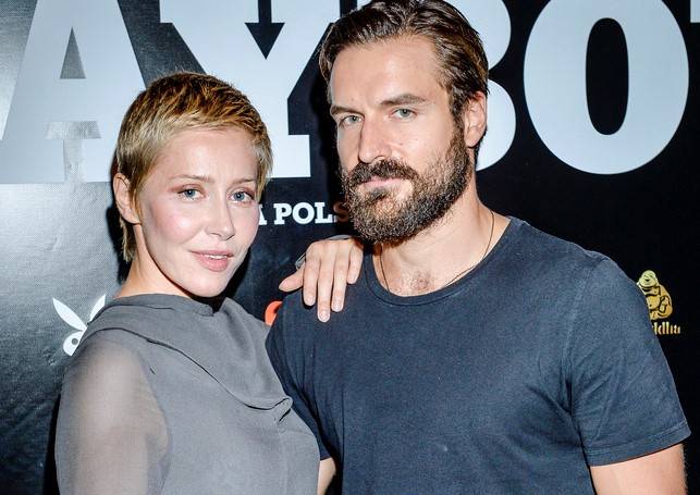 Kasia Warnke i Piotr Stramowski na premierze nowego filmu. Dziecko już niebawem przyjdzie na świat!                                              