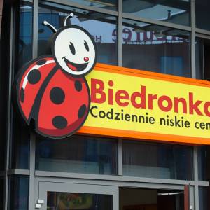 Biedronka będzie rozdawać Fajniaki za darmo! Sprawdź szczegóły akcji!