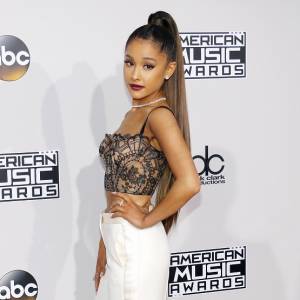 Ariana Grande pochwaliła się kreacją od Zaca Posena