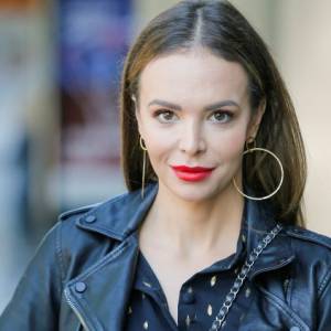 Anna Wendzikowska na rurze. Aktorka pokazała nową figurę. "Jak ty to zrobiłaś?!"                                                                          