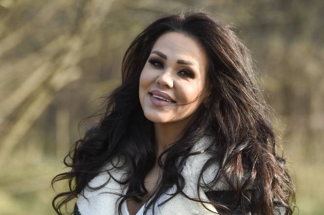 Luksusowy jacht i pełne kształty Sylwii Bomby w kusym bikini! "Jak anioł" [FOTO]