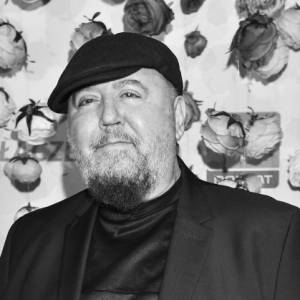 Nie żyje Dariusz Gnatowski. Nowe informacje w sprawie śmierci aktora. "Miał objawy zakażenia koronawirusem"