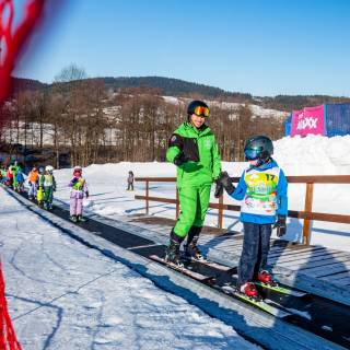 NOWA ATRAKCJA ZIMOWA NA STOKU – SNOWTUBING w Kompleksie Beskid!