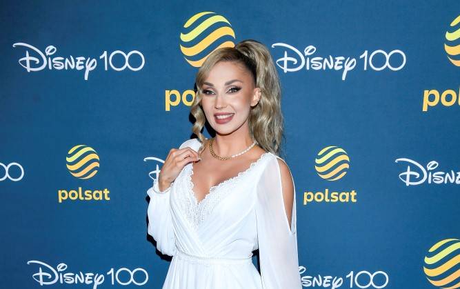 Cleo pokazała się bez doczepianego kucyka. Co za zmiana! [FOTO]